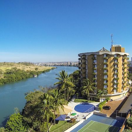 Hotel Beira Rio Itumbiara Kültér fotó