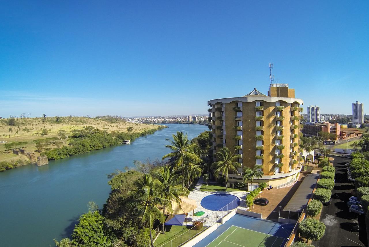 Hotel Beira Rio Itumbiara Kültér fotó